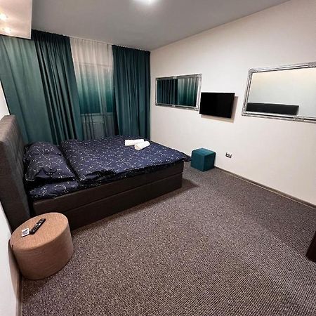 Central Studio 1 - Apartament 2 Camere Deva Eksteriør billede